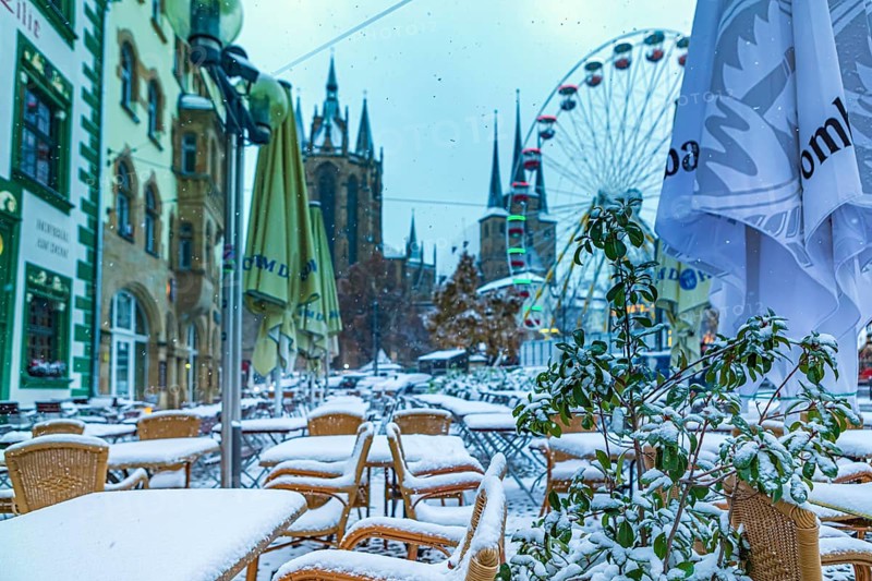 Christmas market on the cathedral square in Erfurt, Thuringia, Germany, Europe