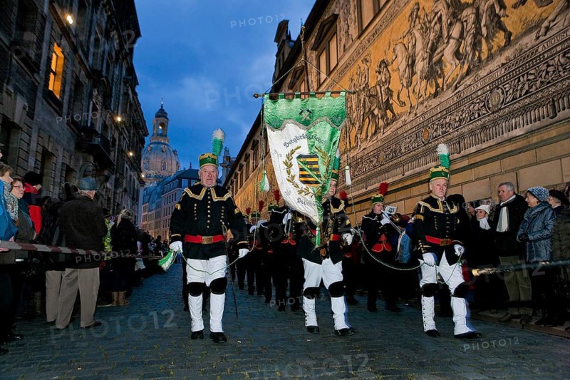 Striezelmarkt, which has been organised since 1434, is the oldest Christmas market in Germany and takes place on the Altmarkt. A new tradition was established in Dresden with a large mining parade organised by mining and smelting miners from the Ore Mountains
