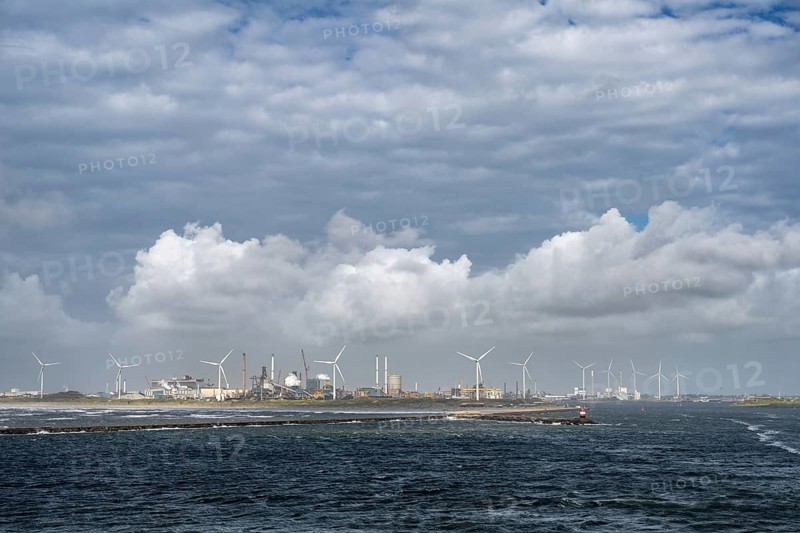 Noordpier Wijk Aan Zee, wind turbines and the steelworks of Tata Steel, North Holland, Netherlands