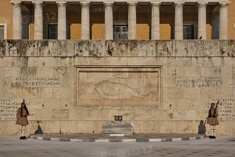 ATHENS, GREECE, MAY 20, 2010: Changing of the presidential guard Evzones in front of the Monument of the Unknown Soldier near Greek Parliament, Syntagma square, Athenes, Greece, Europe