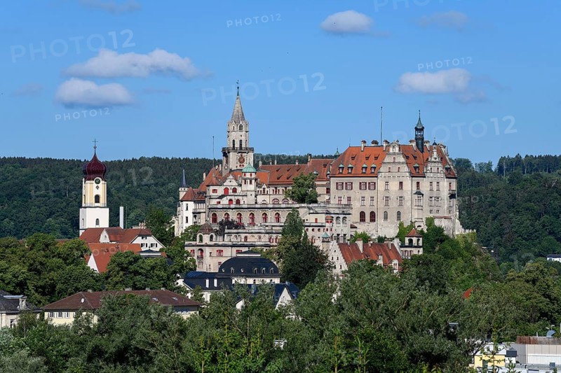 Sigmaringen Palace, Residential Palace and administrative seat of the Princes of Hohenzollern-Sigmaringen, Sigmaringen, Baden-Württemberg, Germany, Europe
