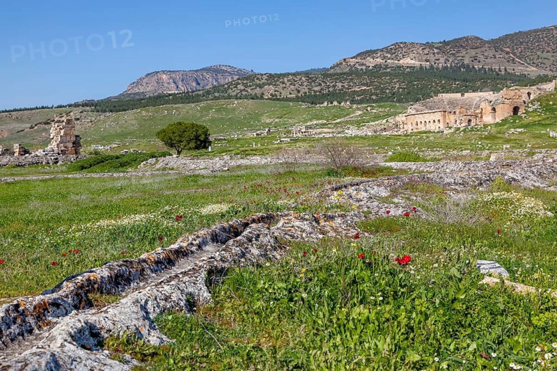 Remains, ruins in Hierapolis, in the background ruins of the ancient theatre Hieropolis, near Pamukkale, Denizli, Western Turkey, Turkey, Asia