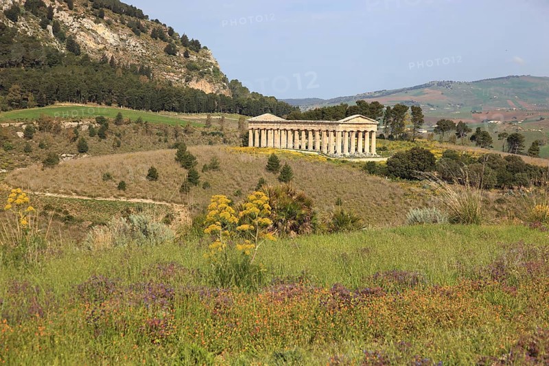 Temple of Hera, Temple of Hera in the former ancient city of Segesta, the province of Trapani, Sicily, Italy, Europe