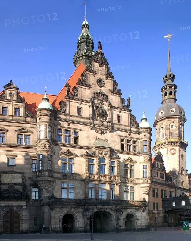 Dresden Residential Palace, Georgentor