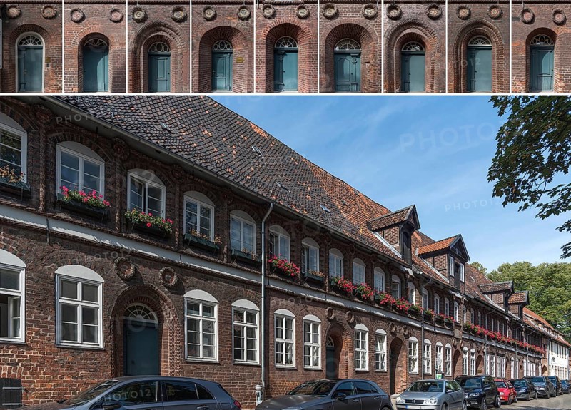 Former dwellings with family coats of arms of members of the Schutztruppe of the Lüneburg Council, 16th century, nine of the front doors with the family coats of arms on top, Reitende-Diener-Straße, Lüneburg, Lower Saxony, Germany, Europe