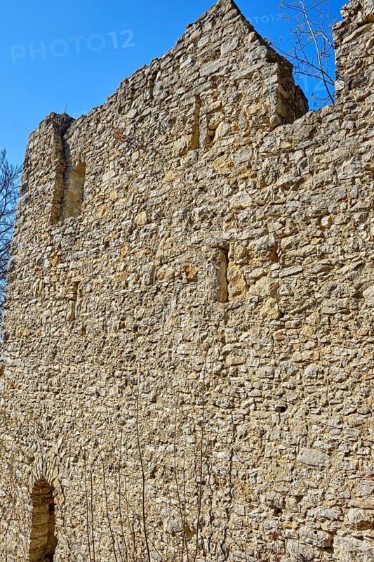 The Hohenmelchingen castle ruin on the Zollernalb near Melchingen, Burladingen, Swabian Alb, Baden-Württemberg, Germany, Europe