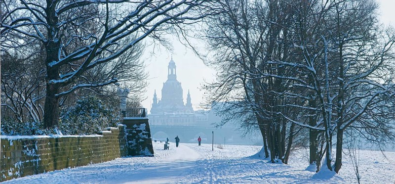 Dresden silhouette in winter