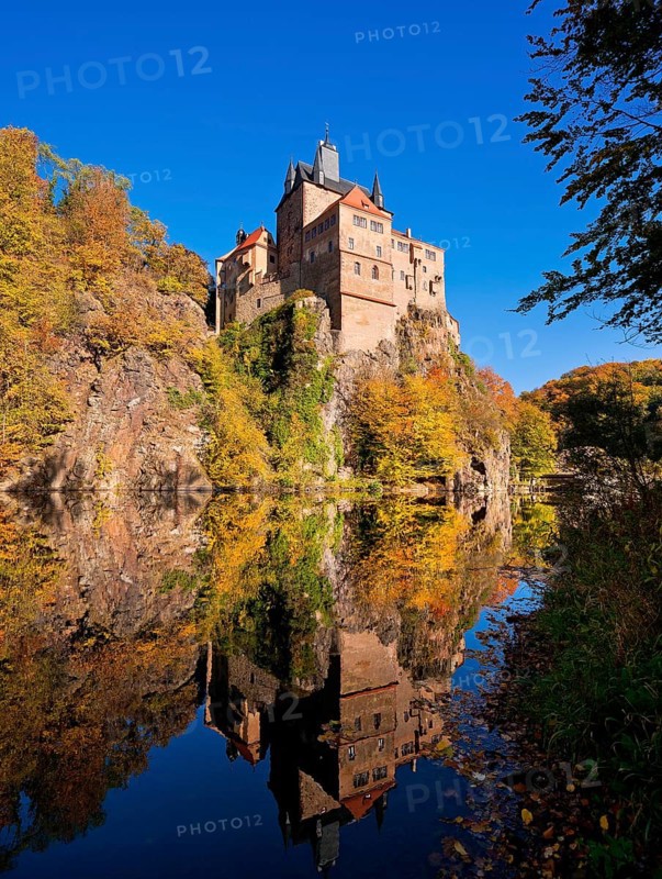 (Copyright © Sylvio Dittrich +49 1772156417) Kriebstein Castle rises on a steep rock above the Zschopau. Within the large group of hilltop castles, it epitomises the type of mountain spur castle: it is situated on the outermost foothills of a mountain spur surrounded on three sides by the Zschopau in a wide arc