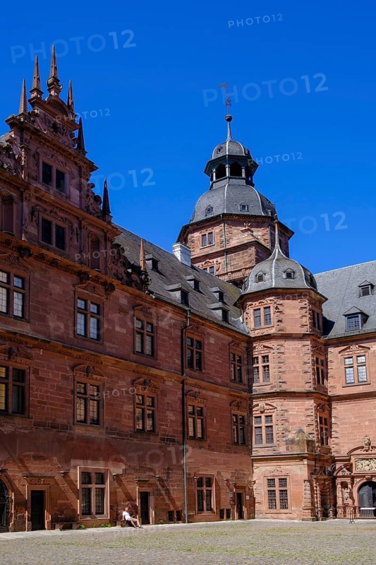 Inner courtyard, Johannisburg Castle, Aschaffenburg, Lower Franconia, Bavaria, Germany, Europe