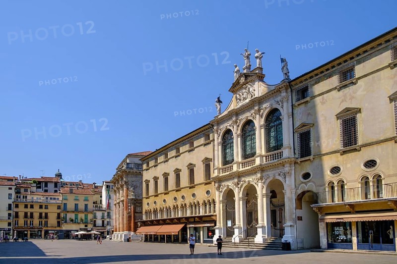 Piazza dei Signori, Vicenza, Veneto, Italy, Europe