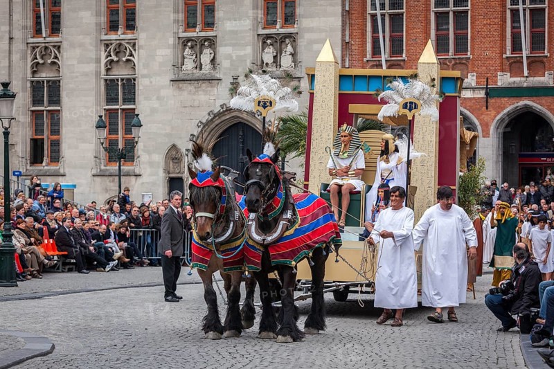 BRUGES, BELGIUM, MAY 17: Annual Procession of the Holy Blood on Ascension Day. Locals perform an historical reenactment and dramatizations of Biblical events. May 17, 2012 in Bruges (Brugge), Belgium, Europe
