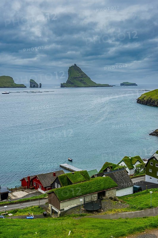 Bour village with many grasstop roofs, Vagar, Faroe islands, Denmark, Europe
