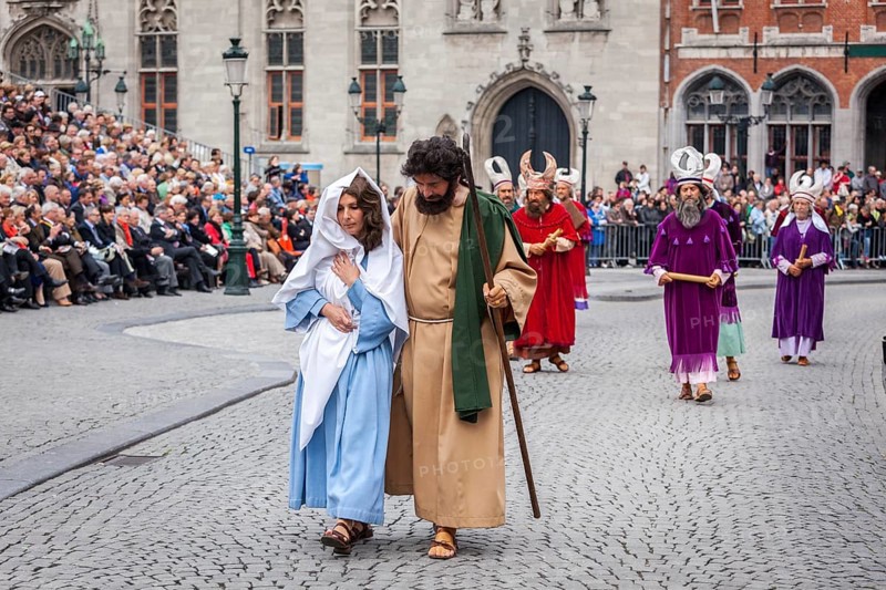 BRUGES, BELGIUM, MAY 17: Annual Procession of the Holy Blood on Ascension Day. Locals perform dramatizations of Biblical events, Saint Mary and Joseph. May 17, 2012 in Bruges (Brugge), Belgium, Europe