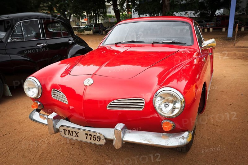 CHENNAI, INDIA, JULY 24: Volkswagen (retro vintage car) on Heritage Car Rally 2011 of Madras Heritage Motoring Club at Egmore on July 24, 2011 in Chennai, India, Asia