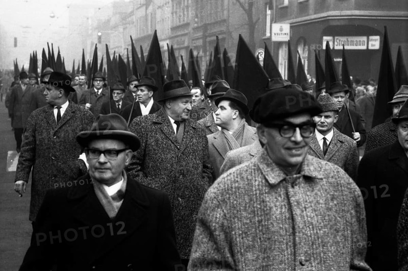 With black flags, miners of the Bismarck colliery and their relatives demonstrated against the closure of their colliery on 19 February 1966, Germany, Europe