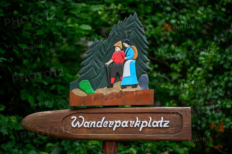 Sign Hiker's car park, Bühlertal, Rastatt, Black Forest, Baden-Württemberg, Germany, Europe