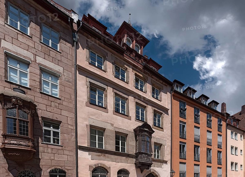 Historic Chörlein and Dacherker, Füll 6 and 8, Nuremberg, Middle Franconia, Bavaria, Germany, Europe