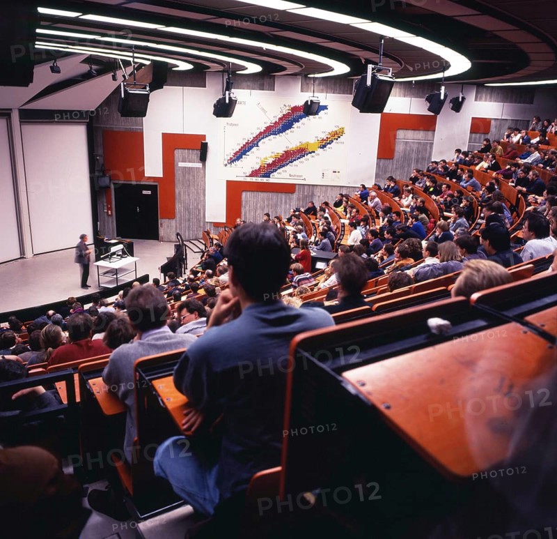 DEU, Germany: The historical slides from the times 80-90s events and persons from politics, culture, working life, medicine a.o. Bochum. University. Lecture. 80s