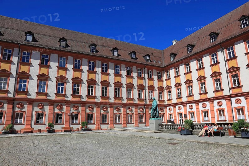 In the city centre of Bayreuth, the Old Palace the statue of Maximilian II. King of Bavaria, Bayreuth, Upper Franconia, Bavaria, Germany, Europe