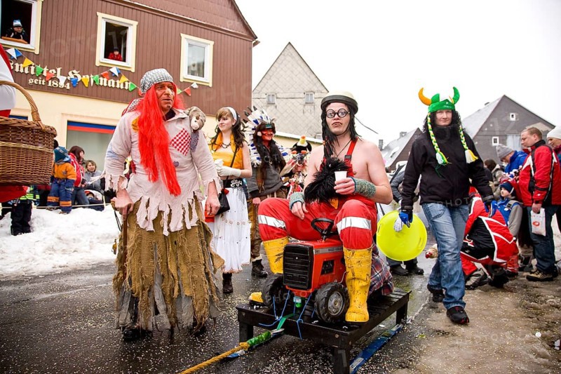 The ski and ice carnival in Geising is one of the highlights of the winter season in the Ore Mountains