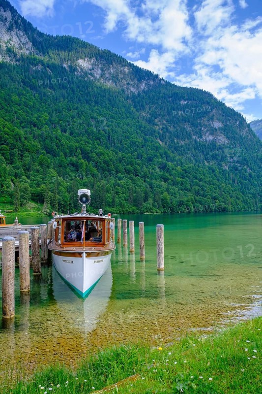 Excursion boat Hochkalter, Königssee, Berchtesgadener Land, Upper Bavaria, Bavaria, Germany, Europe
