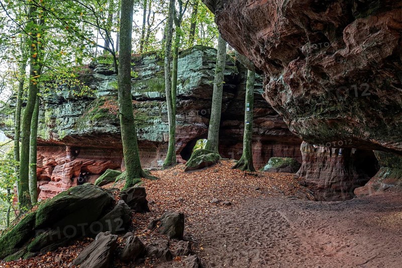 Old castle rock, red sandstone rock formation, natural and cultural monument, Brechenberg near Eppenbrunn, Palatinate Forest, Rhineland-Palatinate, Germany, Europe