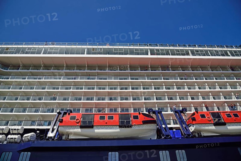 Europe, Germany, Hamburg, Elbe, passenger ship, Mein Schiff 6, deck superstructures, cabins with balconies, lifeboats, Hamburg, Hamburg, Federal Republic of Germany, Europe