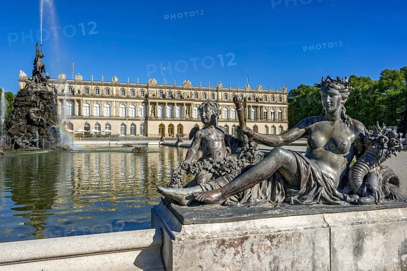 Mythological female figure at the edge of the Fama Fountain, Fama Fountain, fountain, fountain, water parterre, New Herrenchiemsee Palace, palace park, Herreninsel, Chiemsee, Chiemgau, Upper Bavaria, Bavaria, Germany, Europe