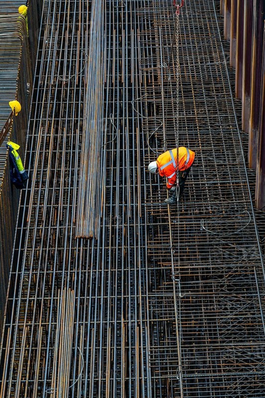 Work on the steel mesh of the foundation of the new Karl Lehr Bridge in the port of Duisburg-Ruhrort, over the Ruhr and the port canal, important connection of the port to the A40 motorway, Duisburg, North Rhine-Westphalia, Germany, Europe