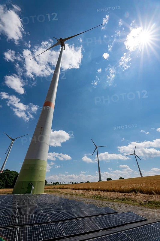 Wind farm near Lichtenau, Ostwestfalen-Lippe, a 100 kW solar power system was installed on the crane installation area in front of a wind turbine, as a trial, so the unused former construction site areas could be used for PV systems, North Rhine-Westphalia, Germany, Europe