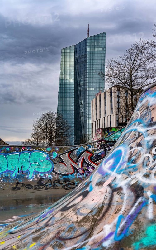 Building of the European Central Bank, ECB, skate park in the rain, at the Osthafen, at the Main in Frankfurt, Hesse, Germany, Europe