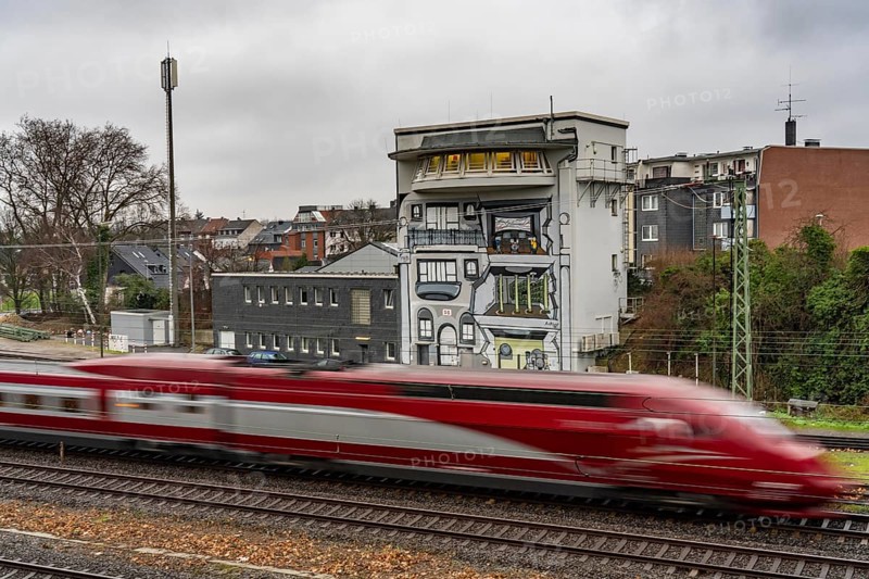 The Deutsche Bahn AG signal box in Mülheim-Styrum, controls train traffic on one of the busiest railway lines in Germany, between Essen and Duisburg, suburban trains, regional trains, ICE and IC long-distance trains and freight traffic, North Rhine-Westphalia, Germany, Europe