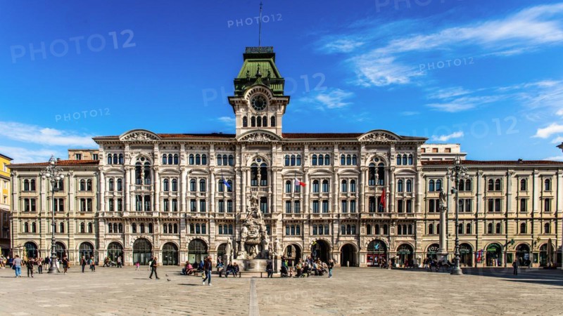 Palazzo del Municipio, town hall in eclectic style, Piazza Unità d'Italia in the heart of the city, surrounded on three sides by magnificent neoclassical buildings, Trieste, harbour city on the Adriatic, Friuli, Italy, Trieste, Friuli, Italy, Europe