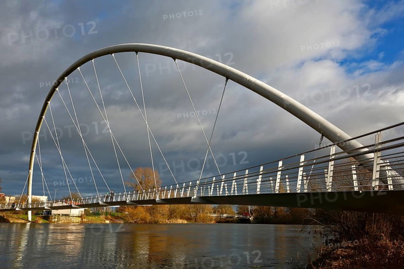 Cantilever pedestrian bridge over the River Mulde near Dessau, arch bridge, modern architecture, Middle Elbe Biosphere Reserve, Dessau-Roßlau, Saxony-Anhalt, Germany, Europe