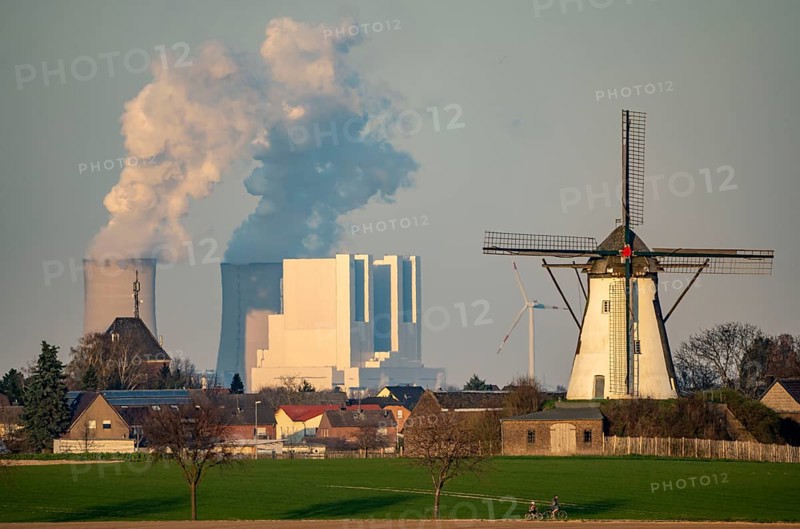 Grottenherten windmill, Neurath lignite-fired power station, Rhenish lignite mining area