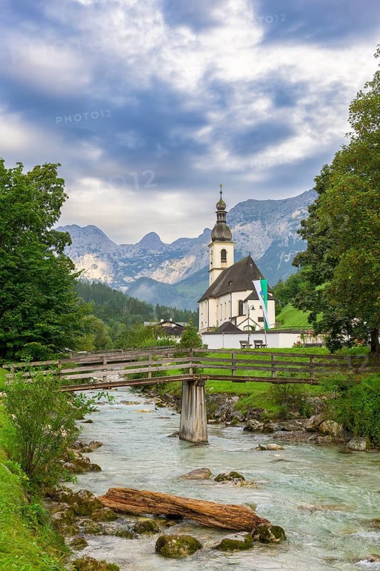 Parish church of St Sebastian, bridge, Ramsauer Ache, Ramsau, Berchtesgadener Land, Upper Bavaria, Bavaria, Germany, Europe