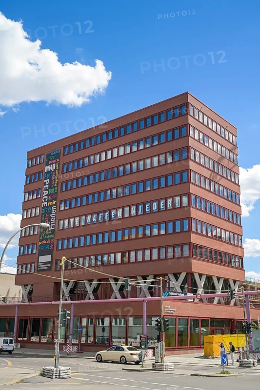 New building, Headquarters, Rosa Luxemburg Foundation, Straße der Pariser Kommune, Friedrichshain, Friedrichshain-Kreuzberg, Berlin, Germany, Europe