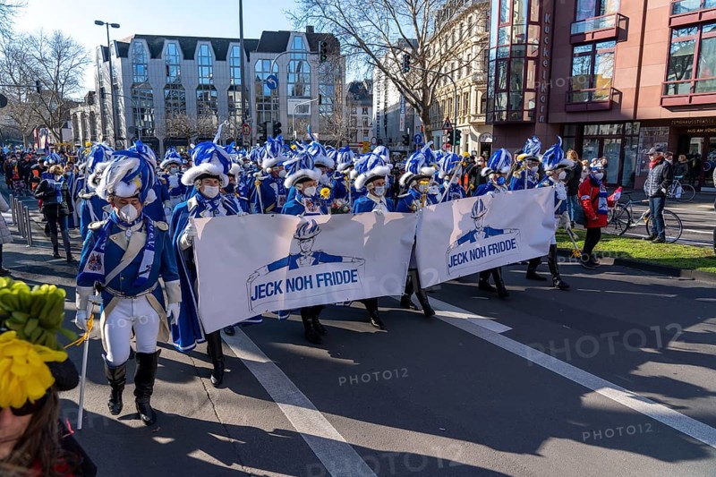 Peace demonstration against the war in Ukraine, instead of the Rose Monday parade in Cologne, with over 250, 000 participants, in the city centre, with many carnivalists, North Rhine-Westphalia, Germany, Europe