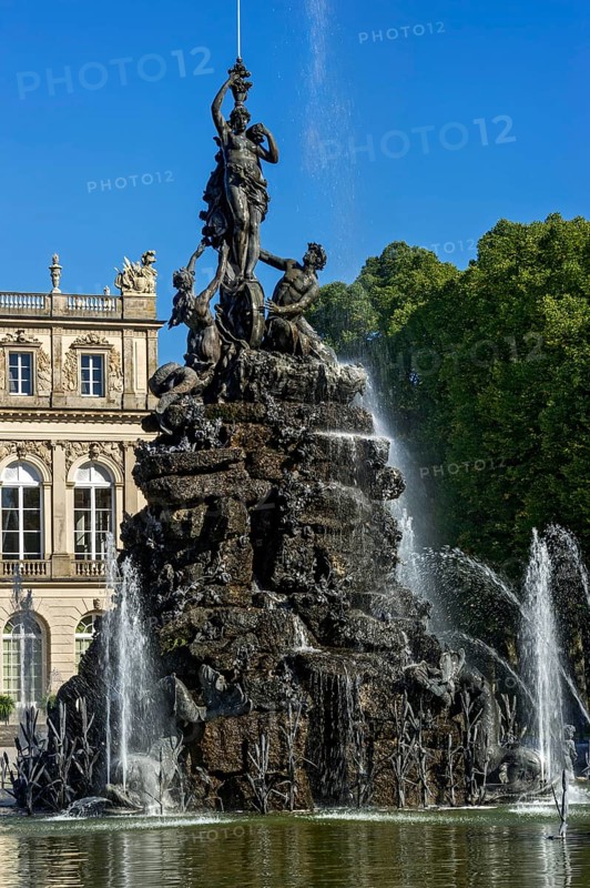 Fountain figure of the goddess Fortuna on the wheel of fortune, Fortuna fountain, Fortunabrunnen, fountain, water parterre, castle park, Herrenchiemsee castle, Herreninsel, Chiemsee, Chiemgau, Upper Bavaria, Bavaria, Germany, Europe