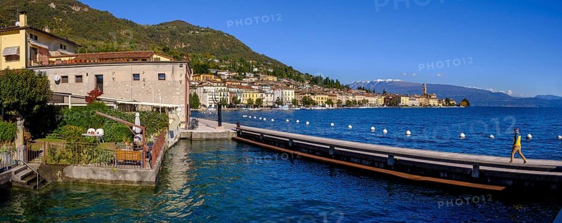 Lakeside promenade, Lungolago, lakeside promenade, Salo, Lake Garda, Lago di Garda, Lombardy, Italy, Europe