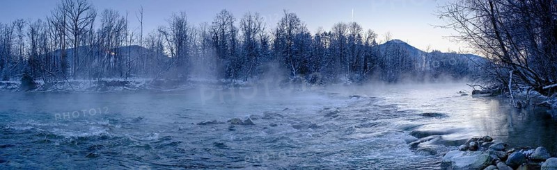 Sunrise on the Isar, Isar floodplains in winter, near Arzbach, Lenggries, Upper Bavaria, Bavaria, Germany, Europe