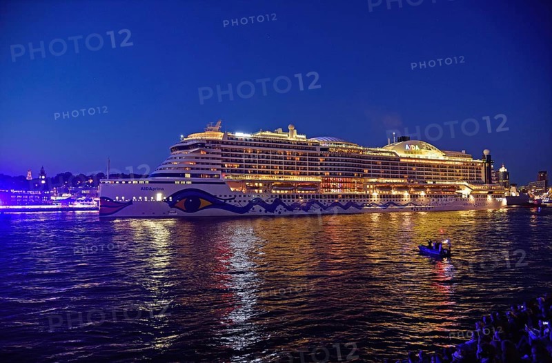 Deutschland, Hamburg, Hafen, Kreuzfahrtschiff AIDAprima