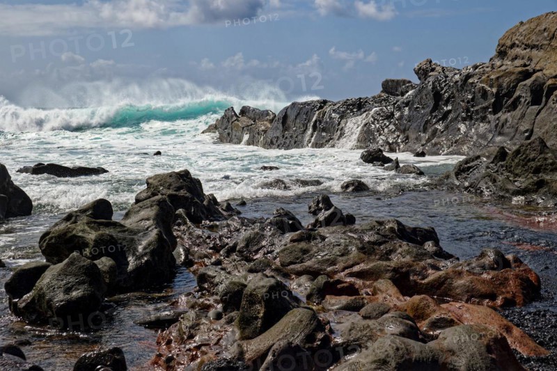 Lava rocks at the Playa de los Ciclos near the Green Lake, Lago Verde, El Golfo, Lanzarote, Canary Islands, Canary Islands, Spain, Europe