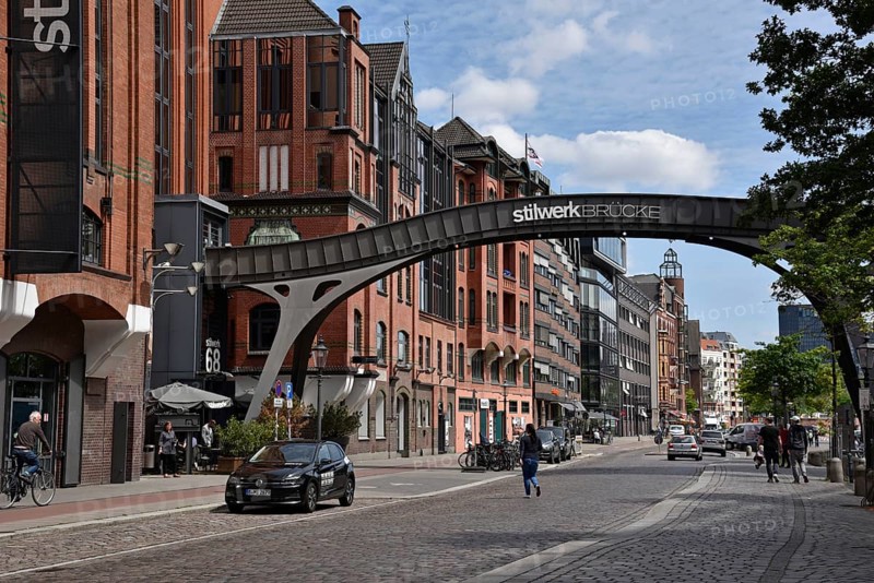 Europe, Germany, Hanseatic City of Hamburg, Altona district, Große Elbstraße, Stilwerk bridge, former malthouse building from 1907, 28 businesses in the building, Europe