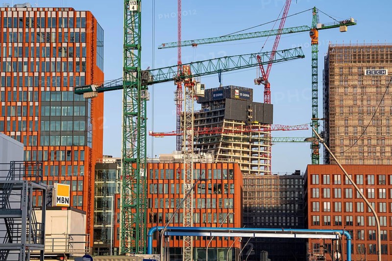 Construction sites in the east of Hafencity Hamburg, office building, new district on the Elbe, on the site of the former free harbour, residential units for 14, 000 people, 3, 000 hotel beds, 45, 000 jobs, Hamburg, Germany, to be built here by the 2030s, Europe