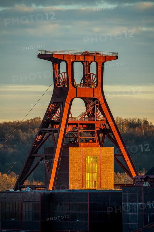 Zollverein Coal Mine Industrial Complex World Heritage Site, double headframe of shaft 12, shaft XII, Essen, Germany, Europe