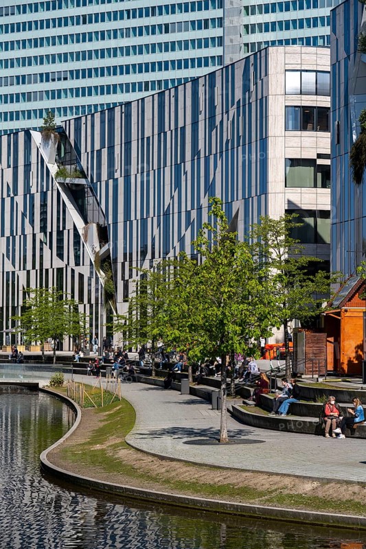 Kö-Bogen building, shops, restaurants and offices, at the Hofgarten, behind Dreischeibenhaus, Düsseldorf, Germany, Europe