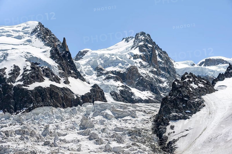 La Jonction, glacier tongue, Glacier des Bossons meets Glacier de Taconnaz, summit of Mont Maudit and Mont Blanc, Chamonix, Haute-Savoie, France, Europe