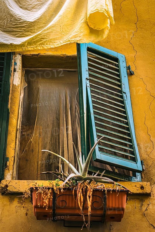 Dilapidated unkempt open window, dilapidated, building, property, crisis, facade, withered, Italy, Europe
