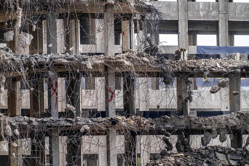 Demolition of a former office building, after complete gutting only the concrete parts of the façade remain, on Haroldstraße, Düsseldorf, North Rhine-Westphalia, Germany, Europe